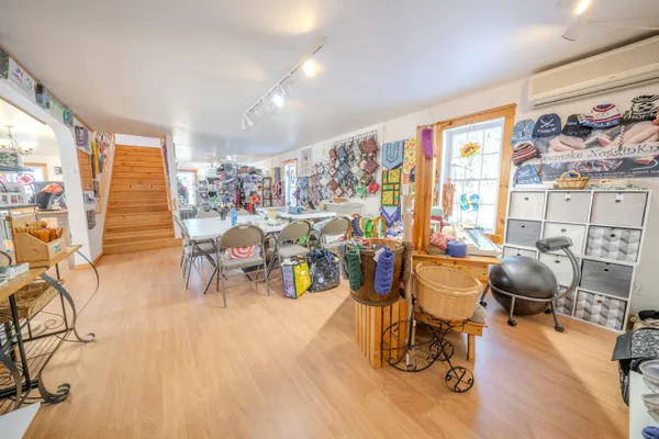 $459,000 | 7 Old Searsport Avenue, Belfast, ME 04915