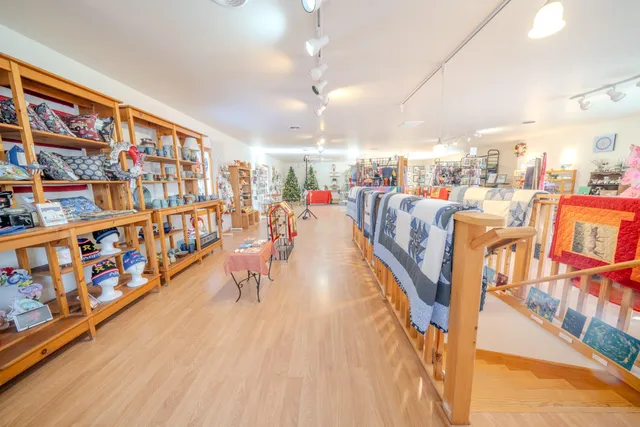 $459,000 | 7 Old Searsport Avenue, Belfast, ME 04915