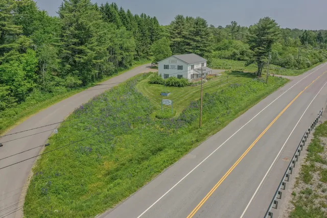 $459,000 | 7 Old Searsport Avenue, Belfast, ME 04915