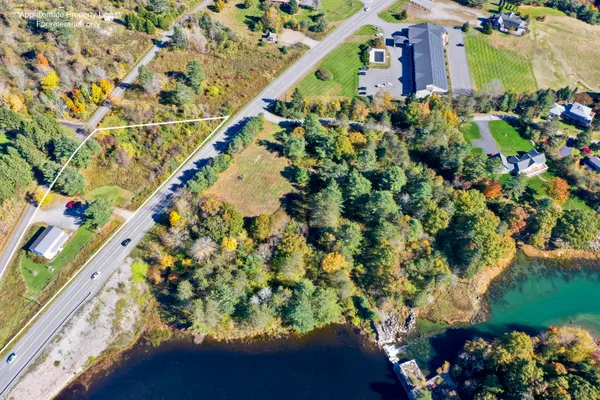 $459,000 | 7 Old Searsport Avenue, Belfast, ME 04915