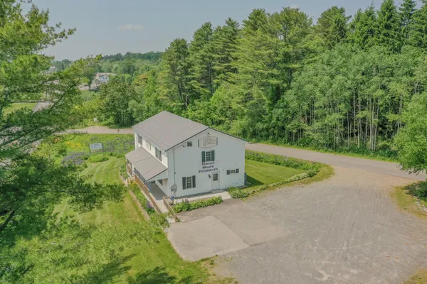 $459,000 | 7 Old Searsport Avenue, Belfast, ME 04915