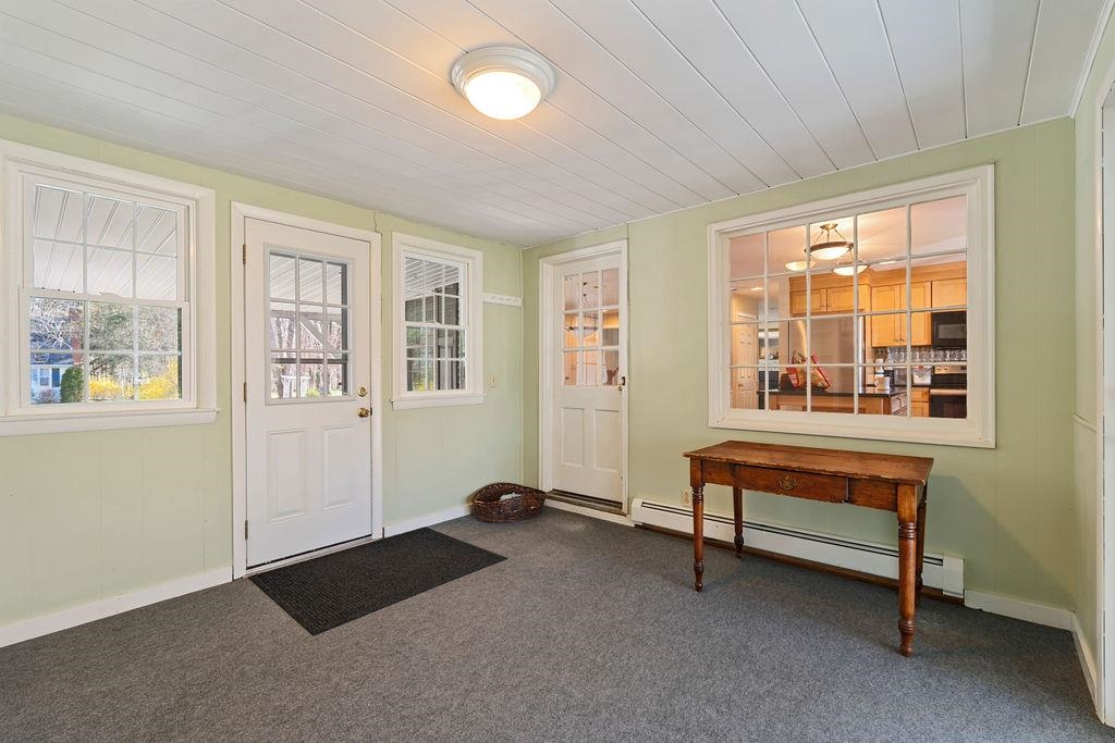 2 Shirley Lane Stratham, NH 03885 - Photo 5 of 36