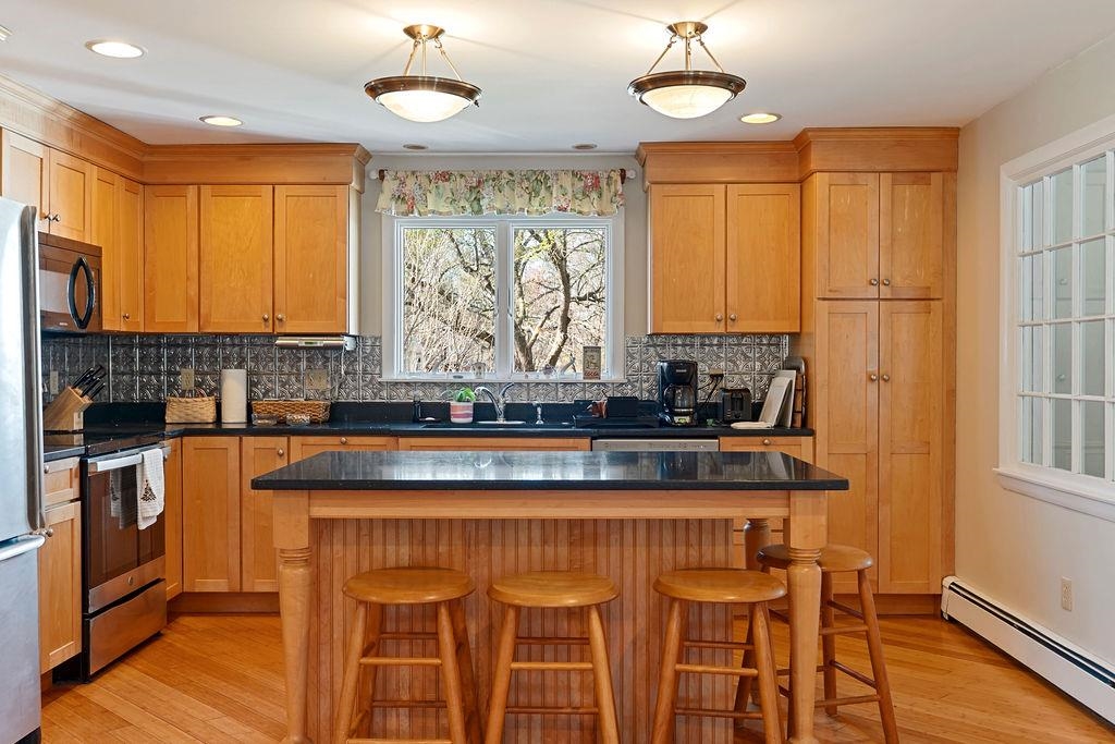2 Shirley Lane Stratham, NH 03885 - Photo 9 of 36