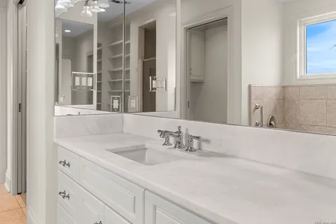 $2,500,000 | 7 Oxford Hall, San Antonio, TX 78209