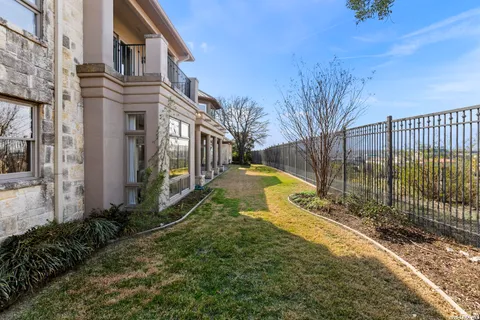 $2,500,000 | 7 Oxford Hall, San Antonio, TX 78209