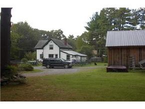 165 Back Bay Road Haverhill, NH 03780 - Photo 2 of 4