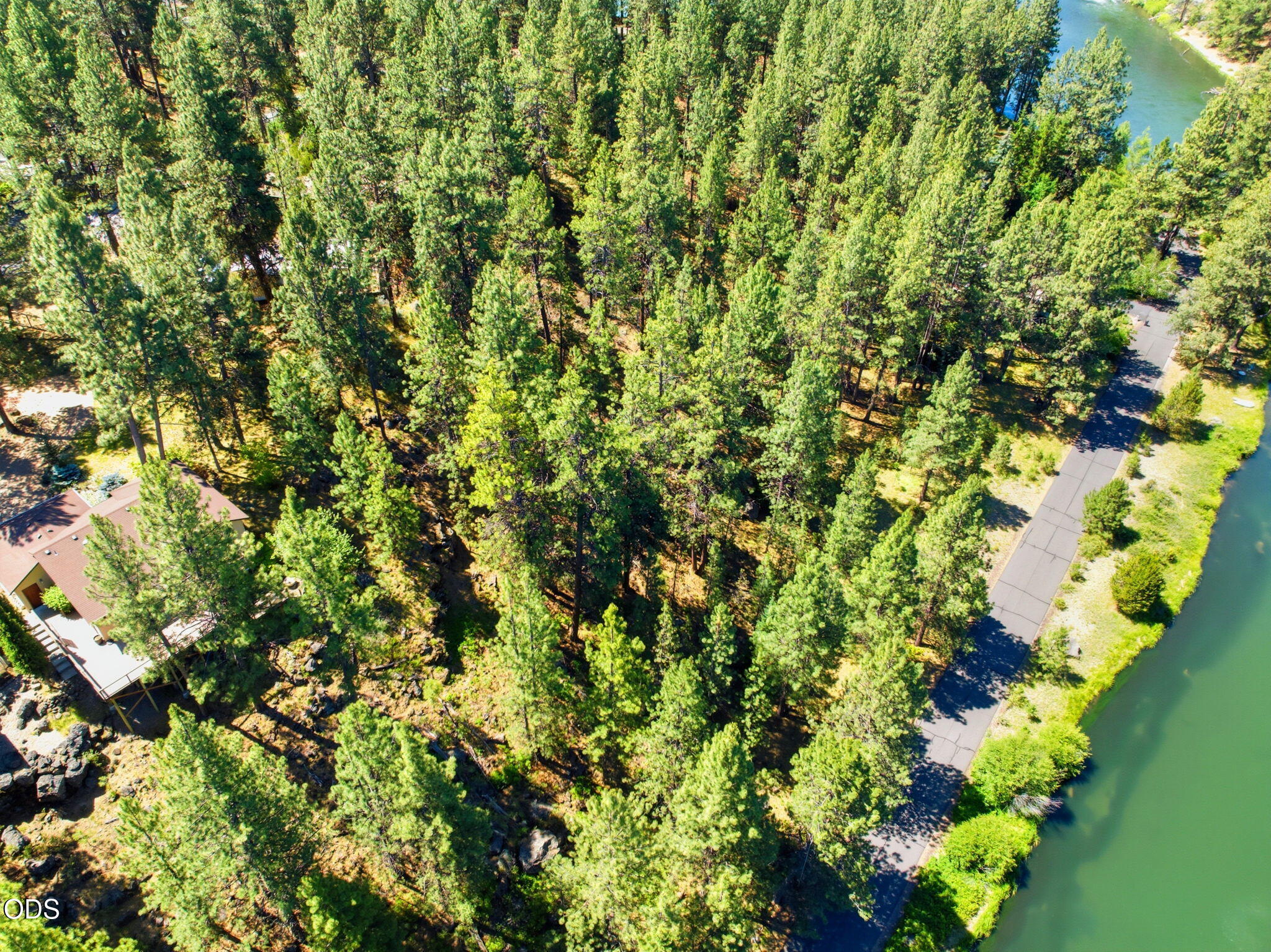 Undisclosed Address Bend, OR 97702 - Photo 23 of 26