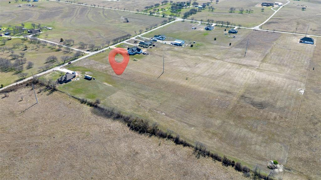 640 County Road 379 Decatur, TX 76234 - Photo 21 of 25 a close up of a sink