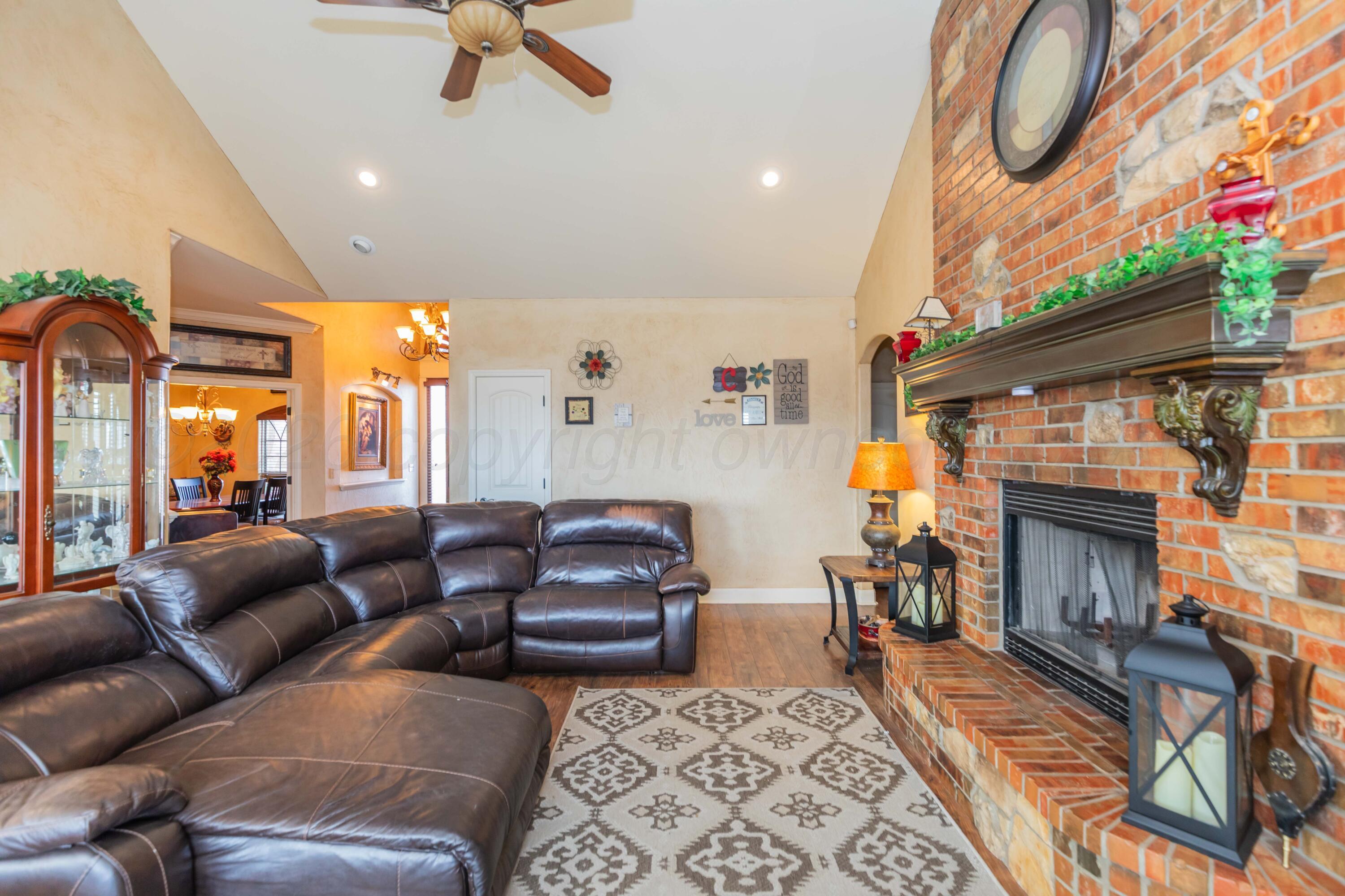 16501 Hope Road Canyon, TX 79015 - Photo 6 of 42 LIVING ROOM VIEW 2