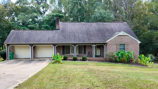 $270,000 | 121 East Brookwood Lane, Cowpens, SC 29330