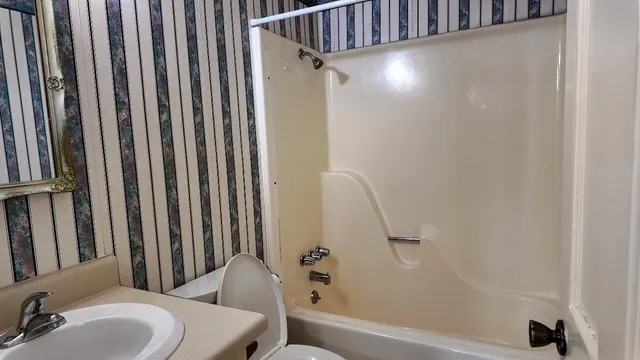 $270,000 | 121 East Brookwood Lane, Cowpens, SC 29330