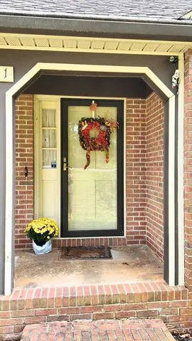 $270,000 | 121 East Brookwood Lane, Cowpens, SC 29330