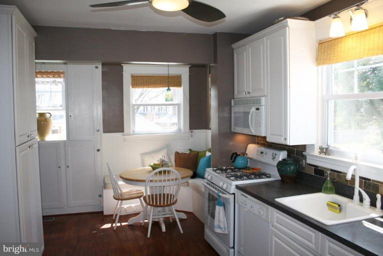 413 Forest View Road Linthicum Heights, MD 21090 - Photo 13 of 23 Kitchen #2