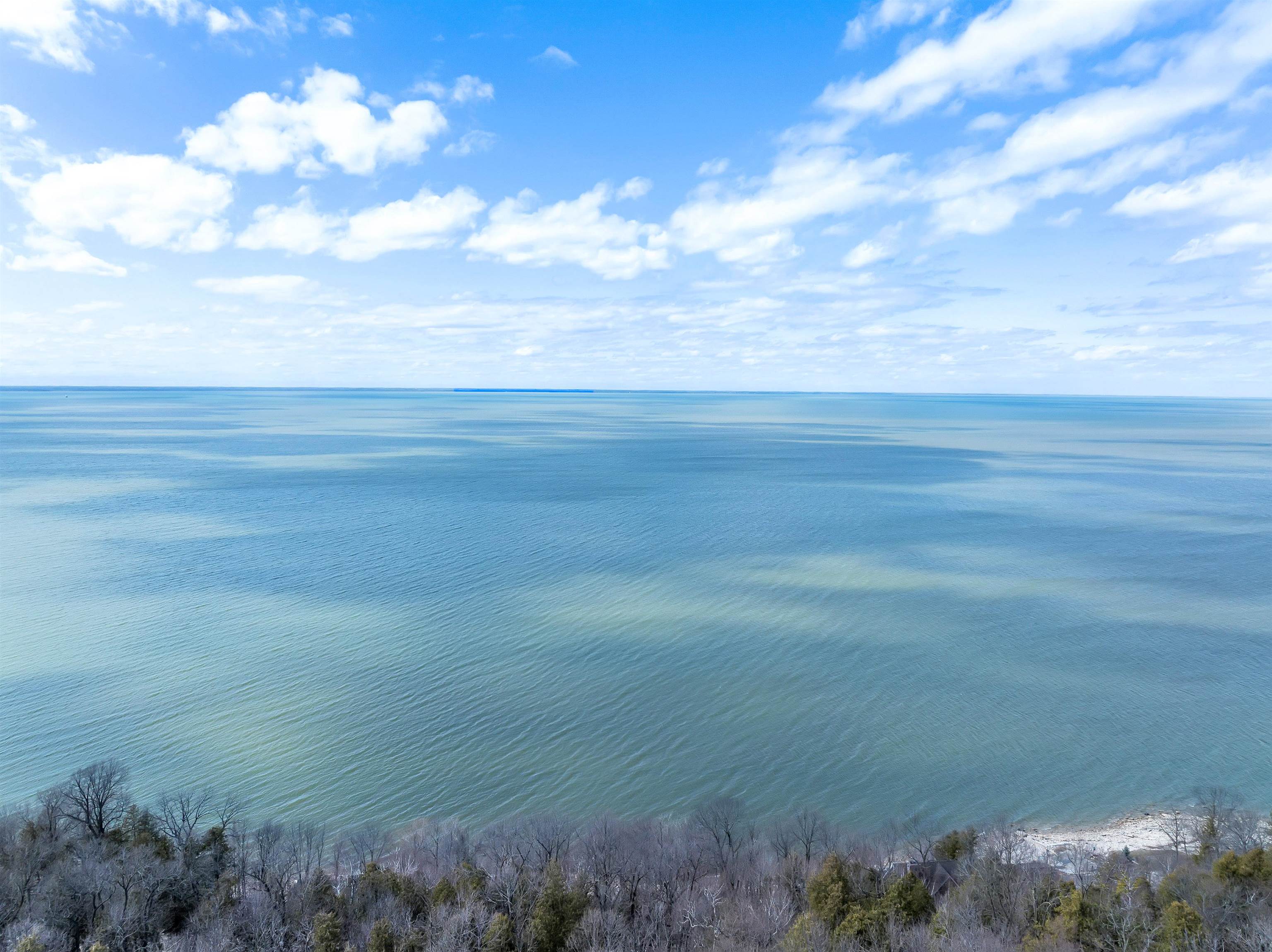 5341 Edgewater Beach Road Green Bay, WI 54311 - Photo 21 of 24