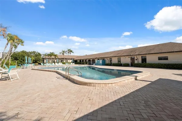 $235,000 | 9860 62nd Avenue North, Unit 1036, St. Petersburg, FL 33708
