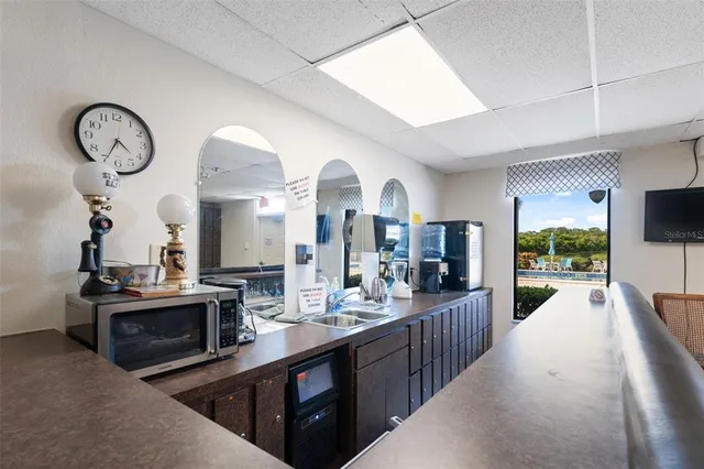 $235,000 | 9860 62nd Avenue North, Unit 1036, St. Petersburg, FL 33708