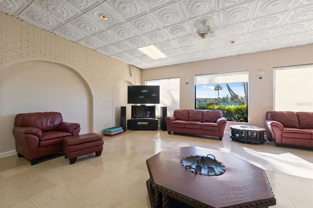 $235,000 | 9860 62nd Avenue North, Unit 1036, St. Petersburg, FL 33708