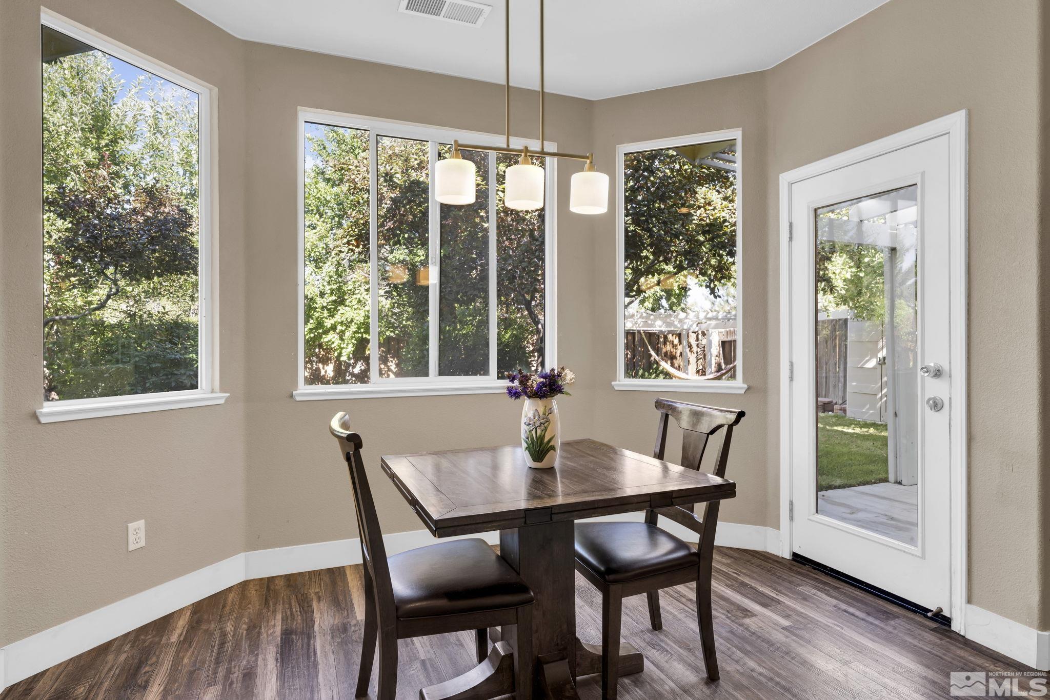 1849 Jamboree Drive Reno, NV 89521 - Photo 6 of 28 Photo 6