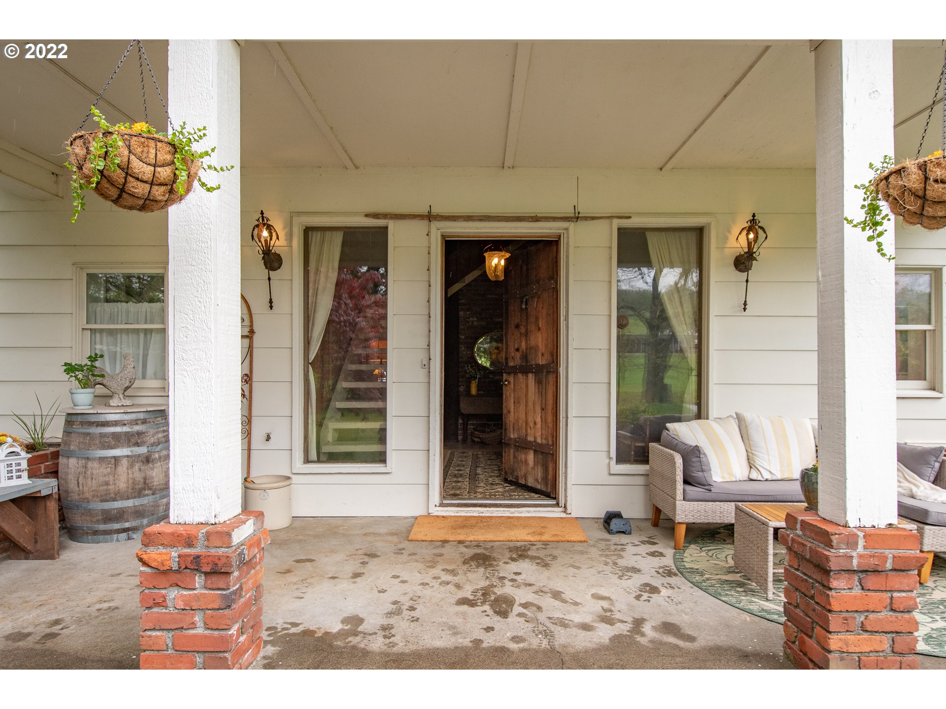 181 Marble Road Washougal, WA 98671 - Photo 3 of 32 a house view with a outdoor space