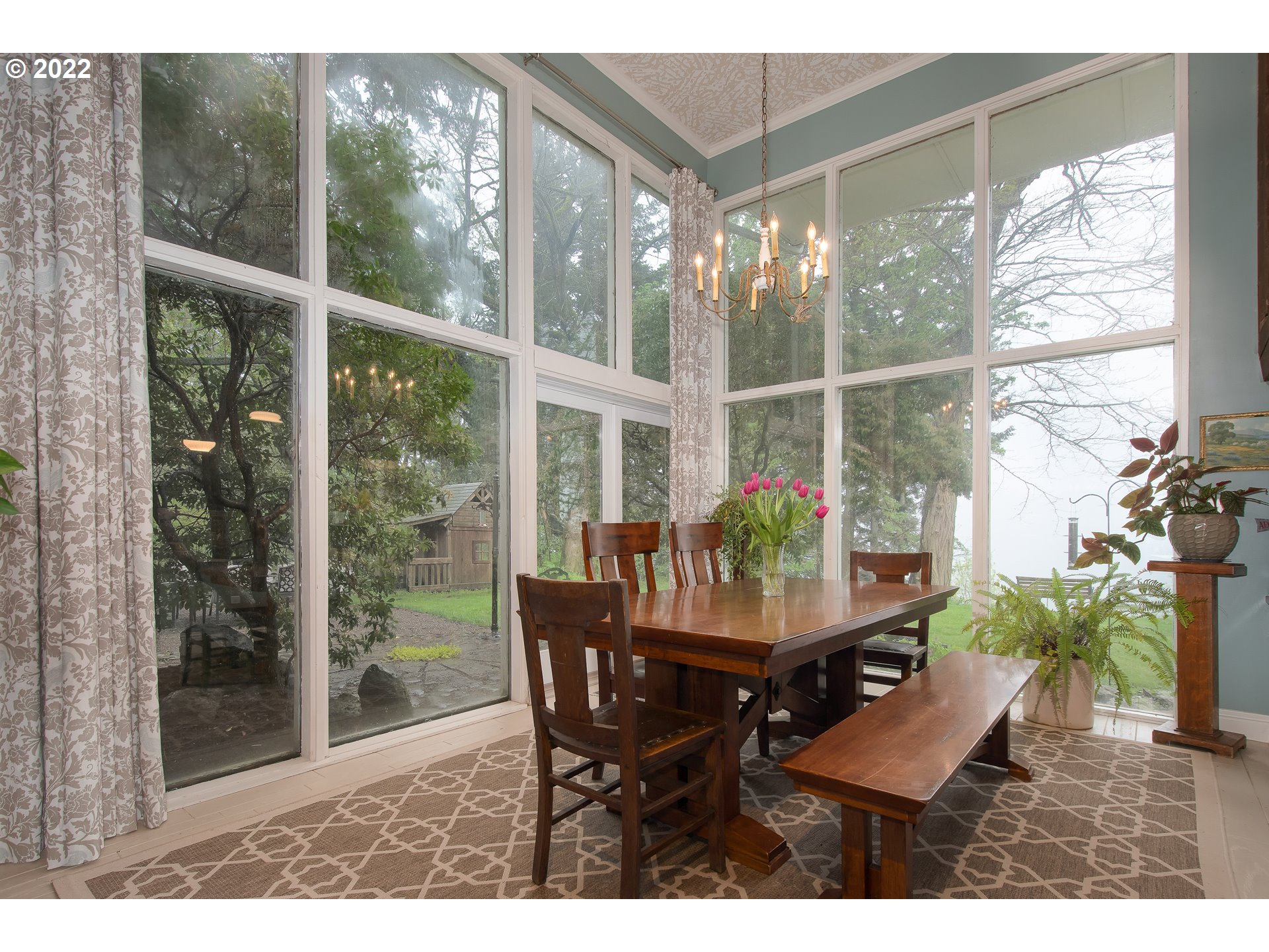 181 Marble Road Washougal, WA 98671 - Photo 7 of 32 a dining room with furniture and wooden floor