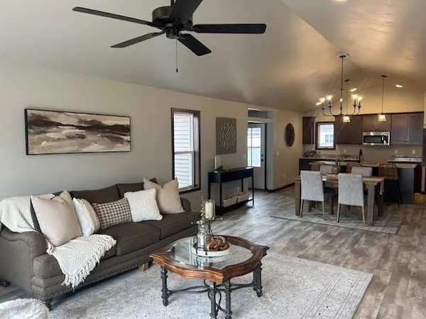 $424,900 | 3727 East Callalilly Lane, Appleton, WI 54913