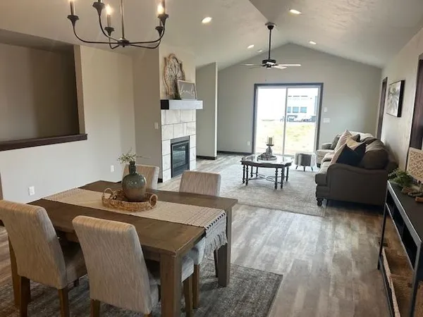 $424,900 | 3727 East Callalilly Lane, Appleton, WI 54913