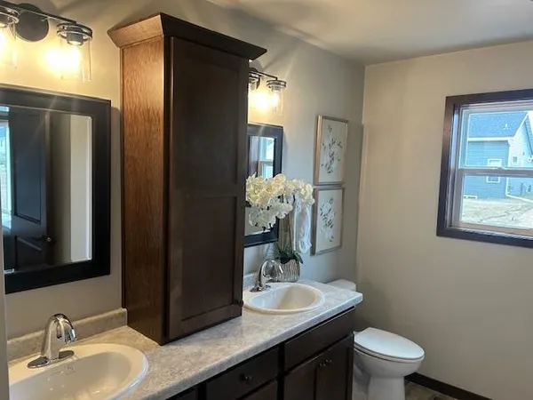 $424,900 | 3727 East Callalilly Lane, Appleton, WI 54913