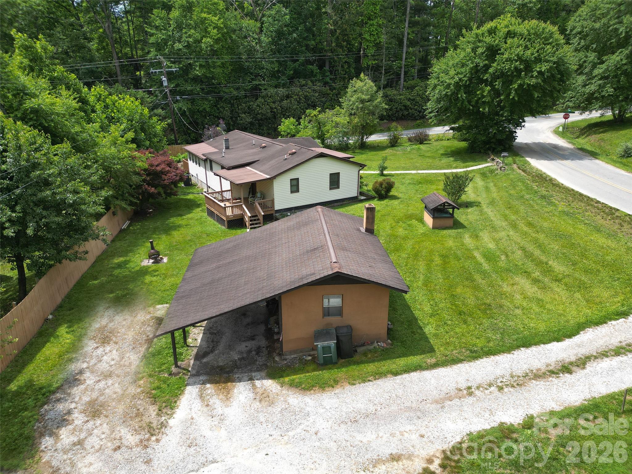22 McMinn Road Hendersonville, NC 28792 - Photo 6 of 38