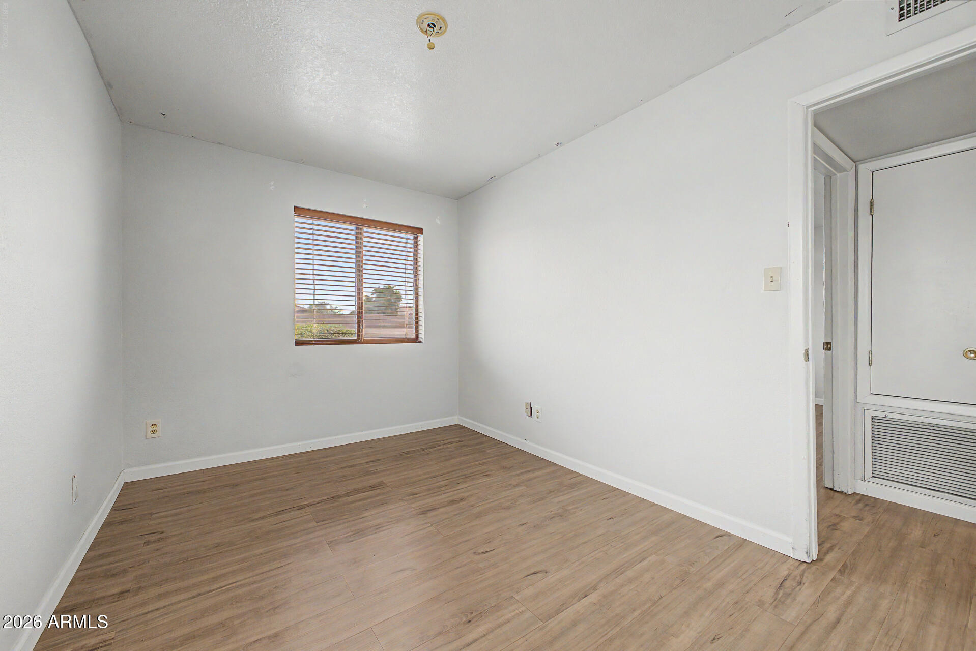 1440 North Idaho Road, Unit 1062 Apache Junction, AZ 85119 - Photo 22 of 29 19 - Idaho 1440