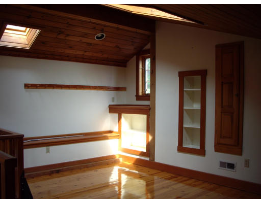 15 Westwood Road Lexington, MA 02420 - Photo 18 of 19 Gallery Image 18