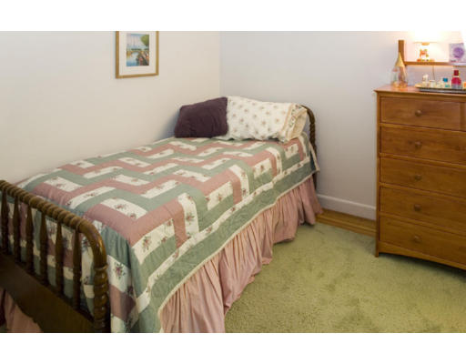 15 Westwood Road Lexington, MA 02420 - Photo 9 of 19 Gallery Image 9
