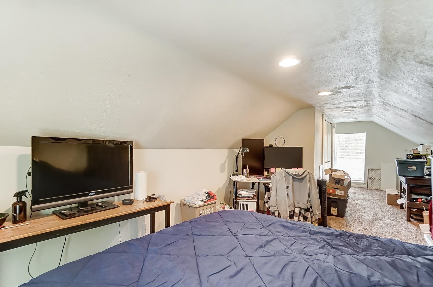 428 Hawpatch Street Lagrange, IN 46761 - Photo 14 of 19 Gallery Image 14