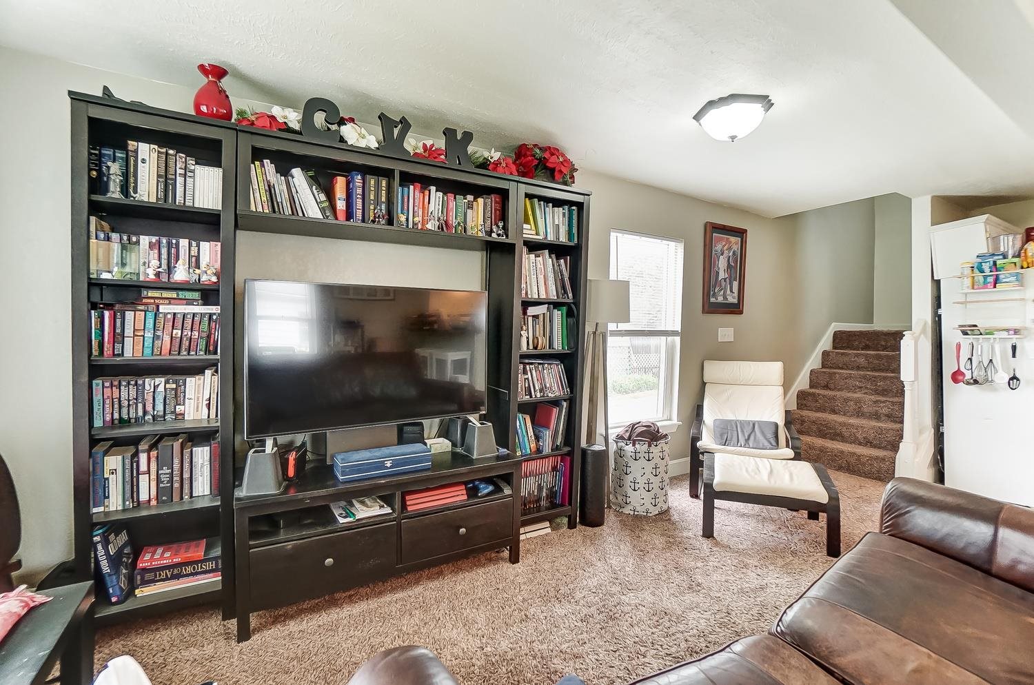 428 Hawpatch Street Lagrange, IN 46761 - Photo 3 of 19 Gallery Image 3