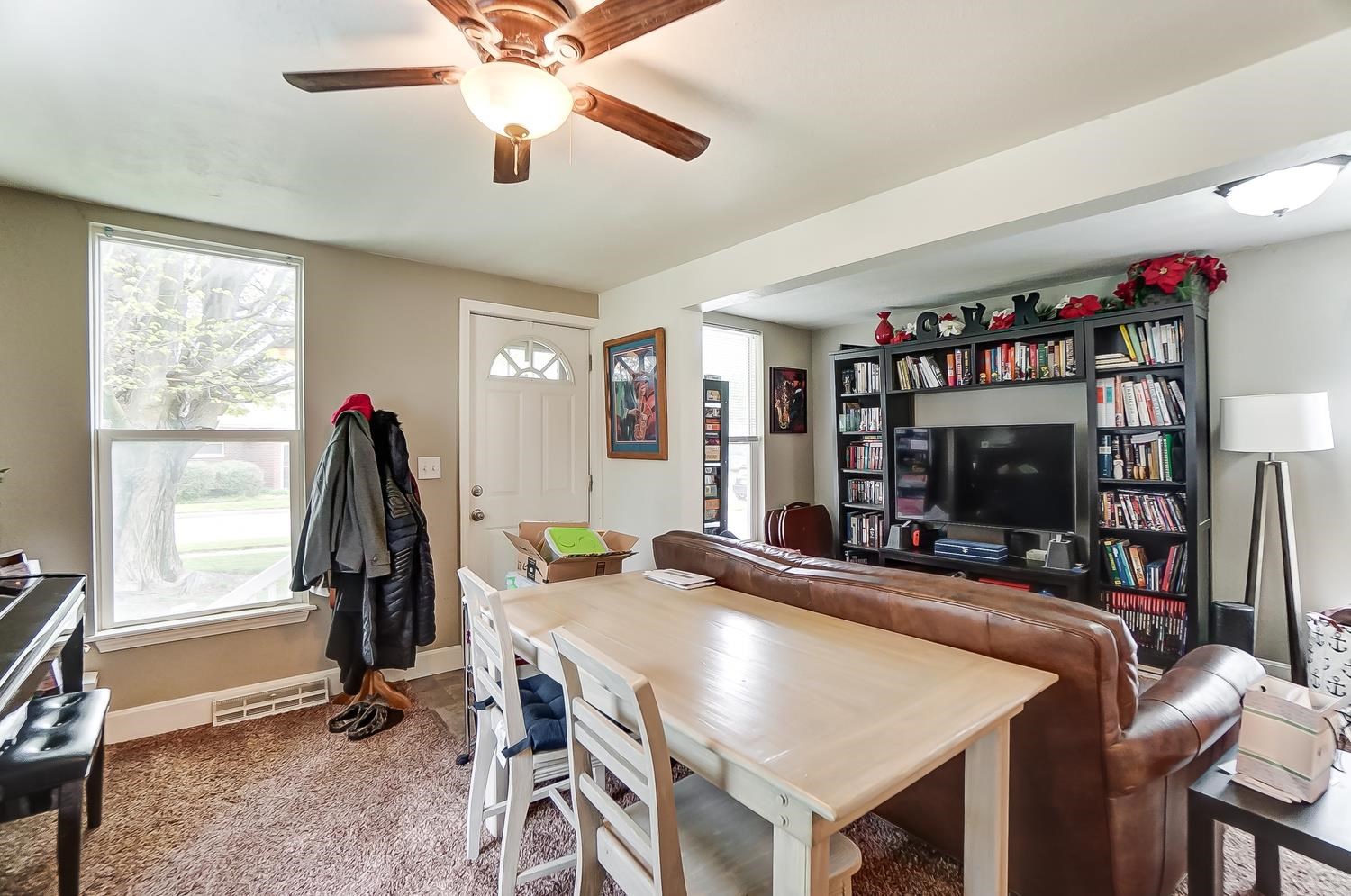 428 Hawpatch Street Lagrange, IN 46761 - Photo 5 of 19 Gallery Image 5