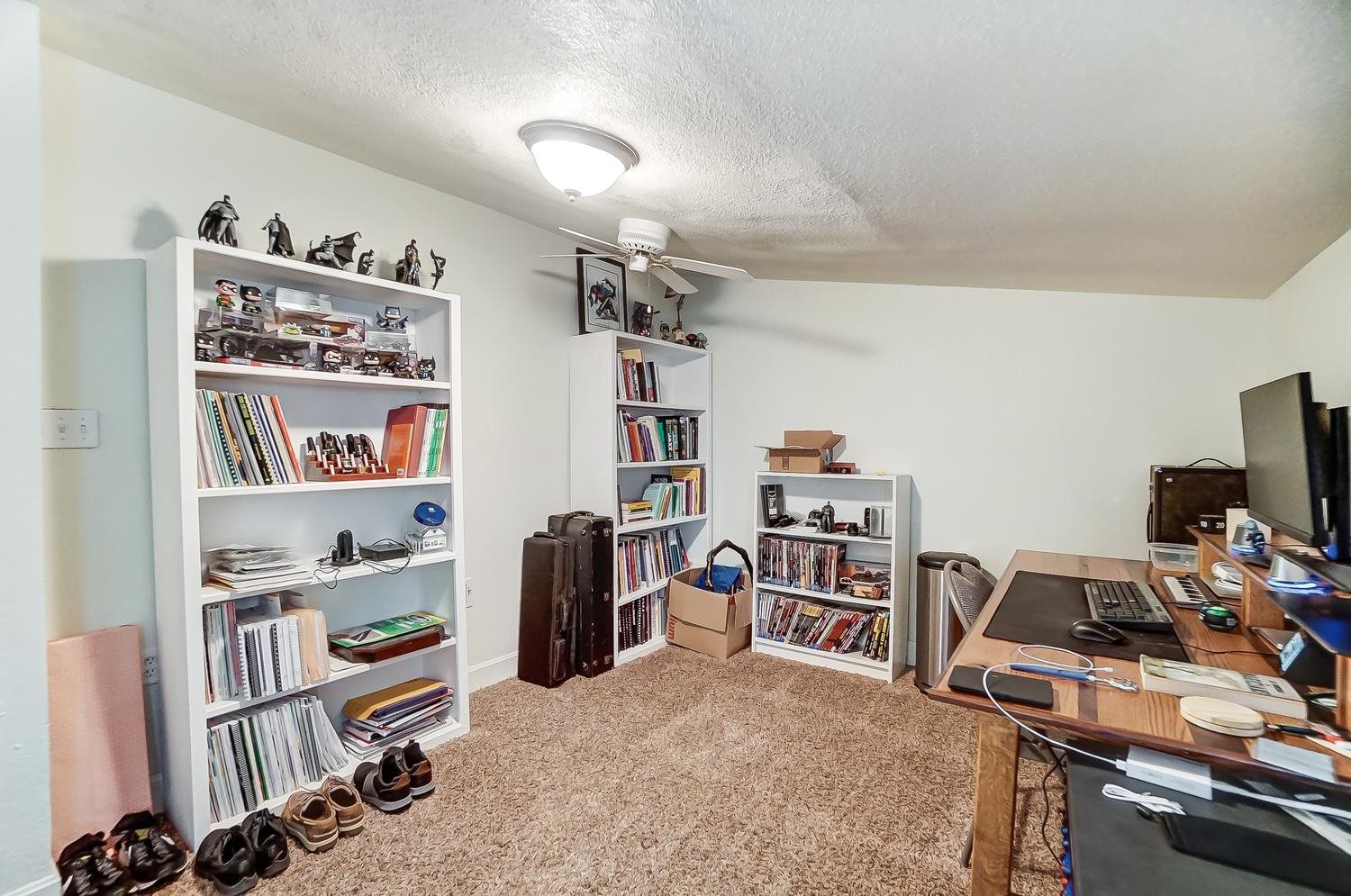 428 Hawpatch Street Lagrange, IN 46761 - Photo 10 of 19 Gallery Image 10