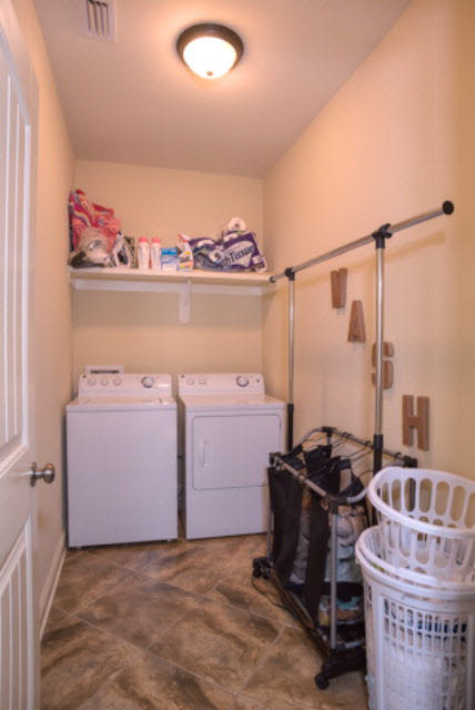 10572 Orkney Way Daphne, AL 36527 - Photo 12 of 14 Utility Room