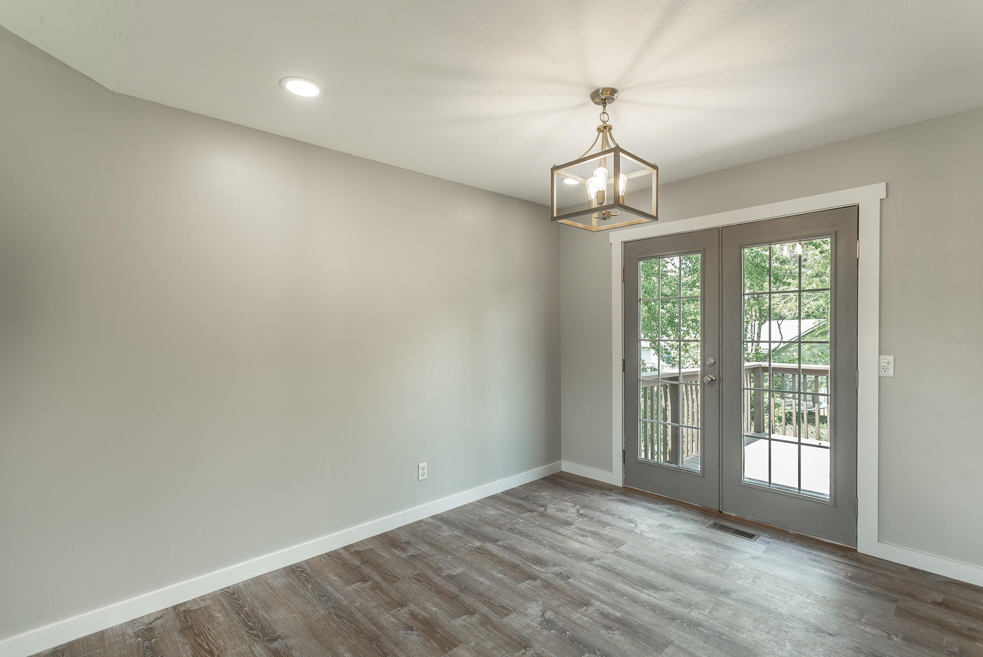1074 Boss Road Chickamauga, GA 30707 - Photo 10 of 37 Dining Room