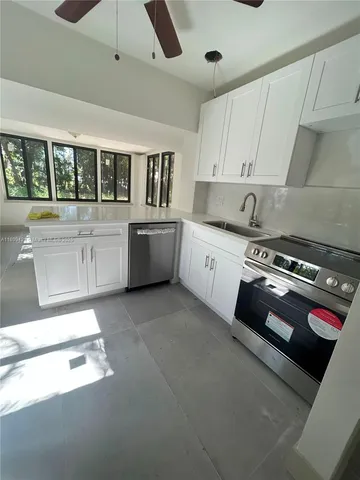 $594,999 | 421 Southwest 11th Street, Fort Lauderdale, FL 33315