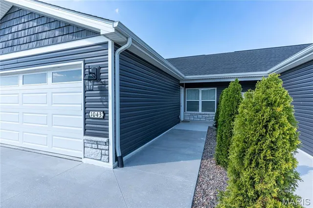 $2,145 | 104 Spartan Circle, O'Fallon, IL 62269