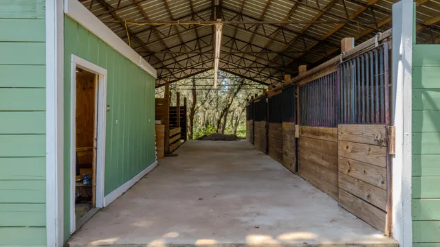 $575,000 | 2011 Hartt Road, Sebring, FL 33870