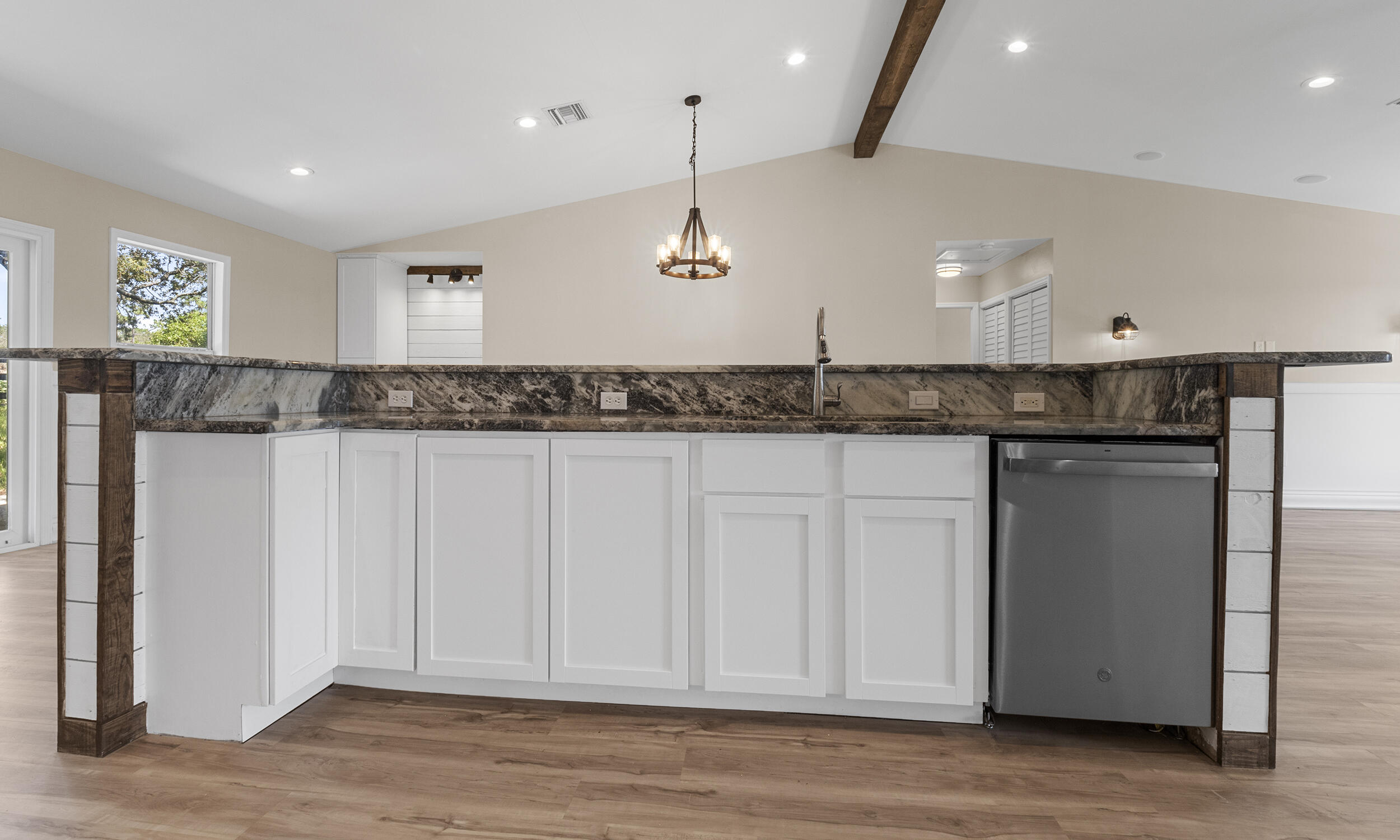 2011 Hartt Road Sebring, FL 33870 - Photo 10 of 29 P1119648