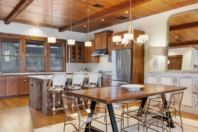 $1,850,000 | 2217 Sea Biscuit Cove, Unit 127, Spicewood, TX 78669