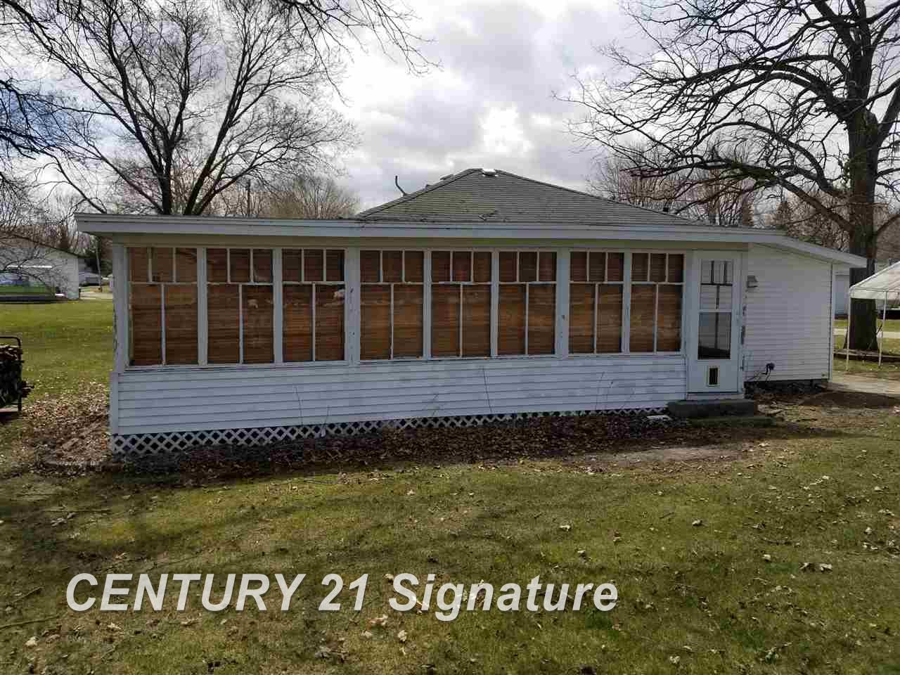 3066 East Newberg Road Pinconning, MI 48650 - Photo 8 of 16