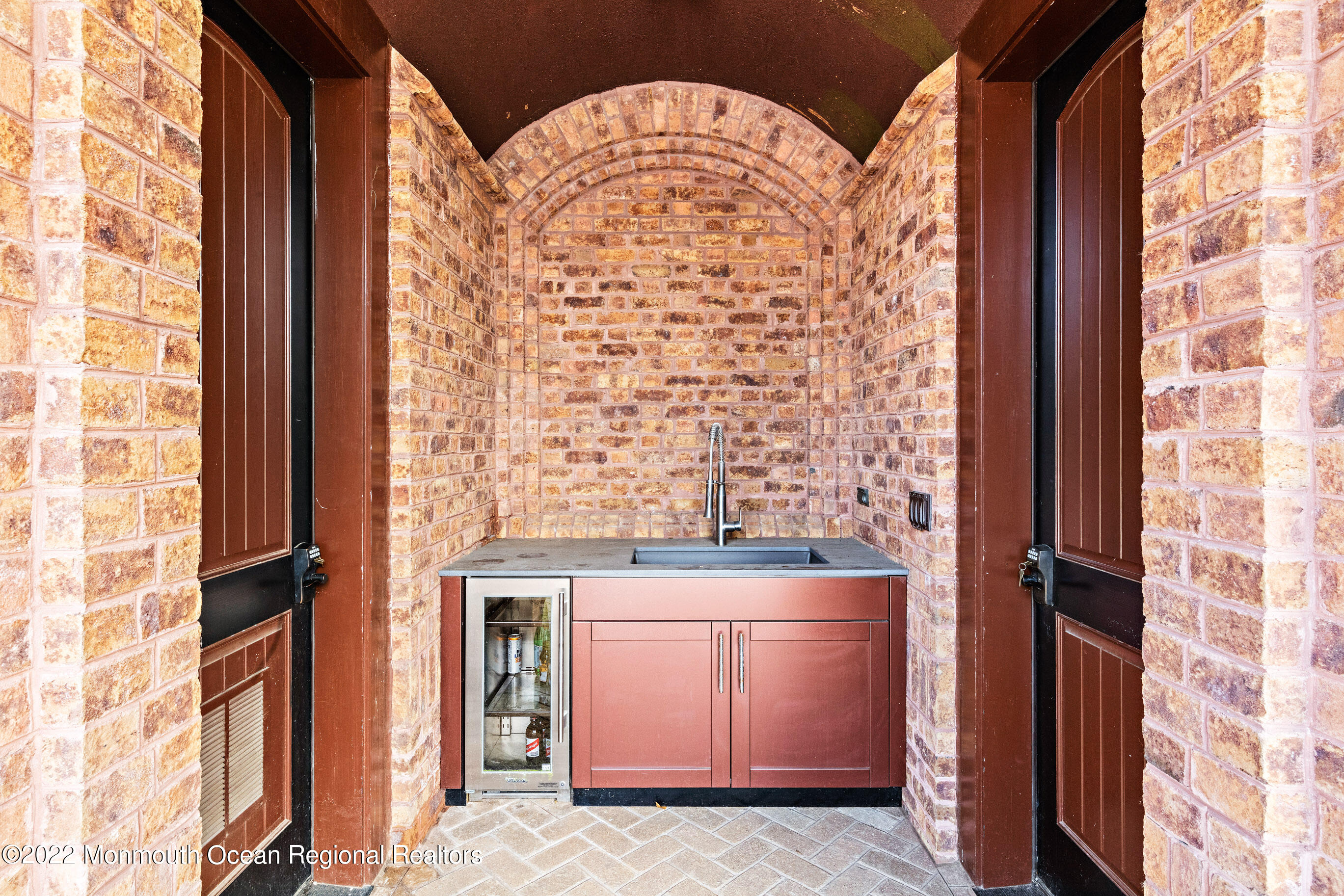 8 Edgewood Road Rumson, NJ 07760 - Photo 26 of 31 a view of front door