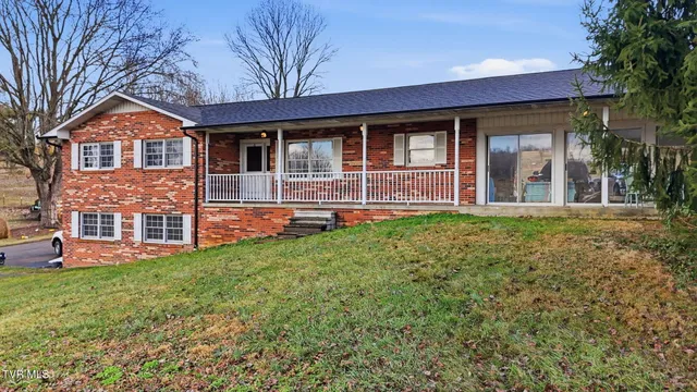 $479,900 | 2254 Boones Creek Road, Johnson City, TN 37615