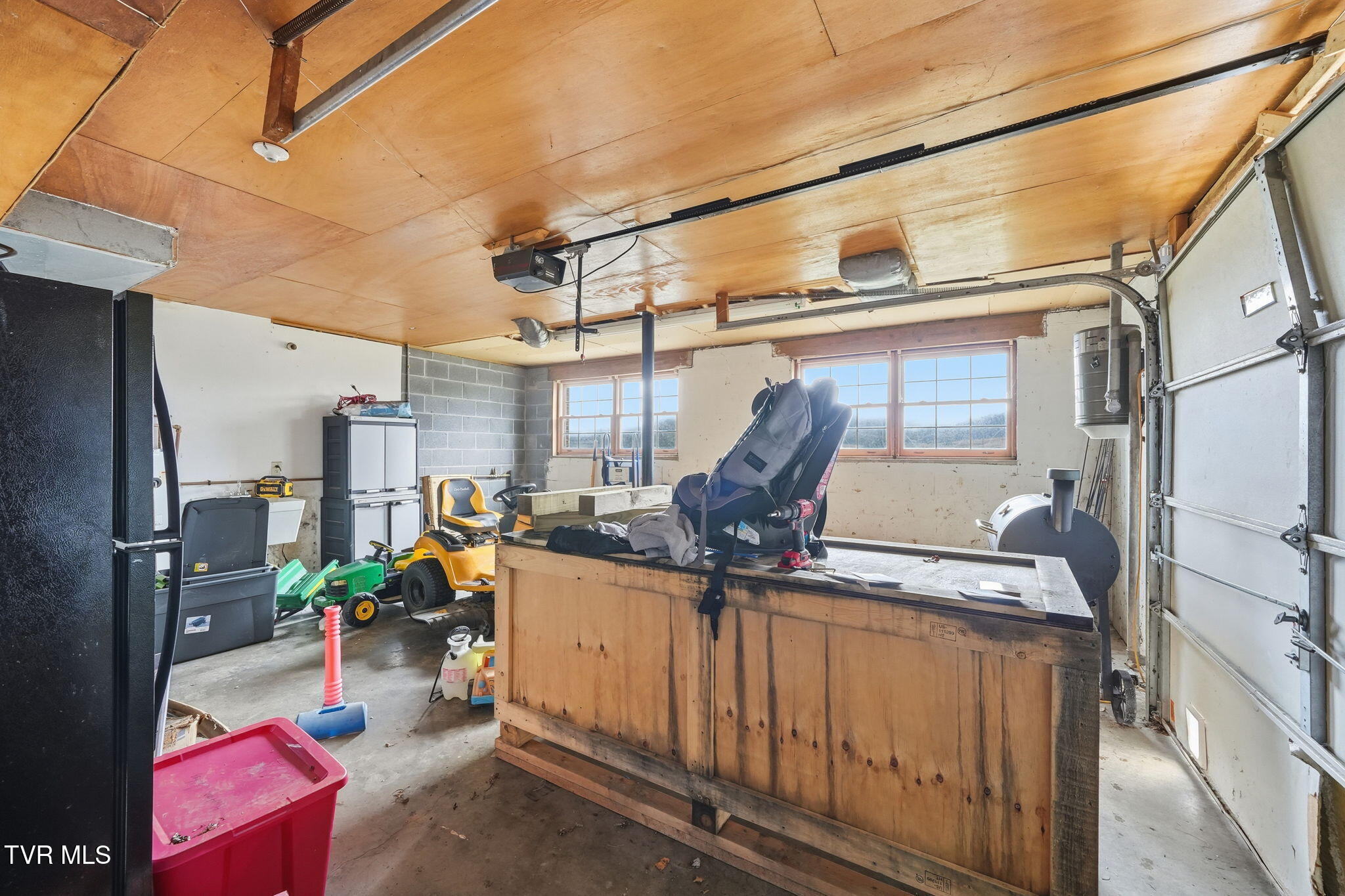 2254 Boones Creek Road Johnson City, TN 37615 - Photo 34 of 42 16-web-or-mls-041_DSC03794