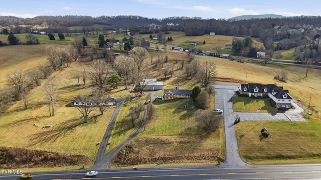 $479,900 | 2254 Boones Creek Road, Johnson City, TN 37615