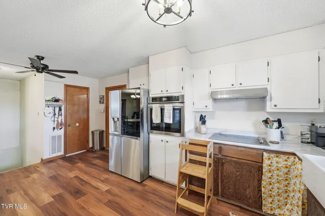 $479,900 | 2254 Boones Creek Road, Johnson City, TN 37615