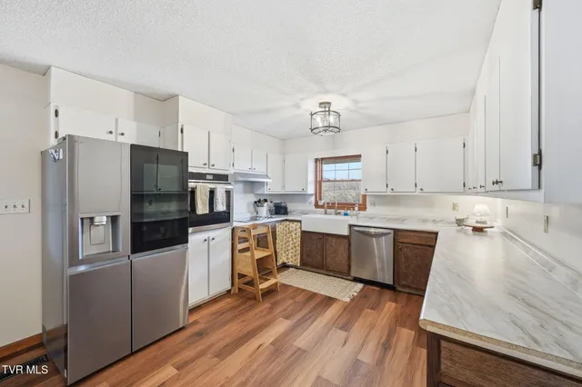 $479,900 | 2254 Boones Creek Road, Johnson City, TN 37615