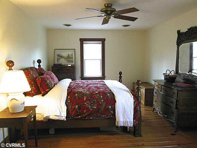 5011 Newbys Bridge Road Chesterfield, VA 23832 - Photo 15 of 24